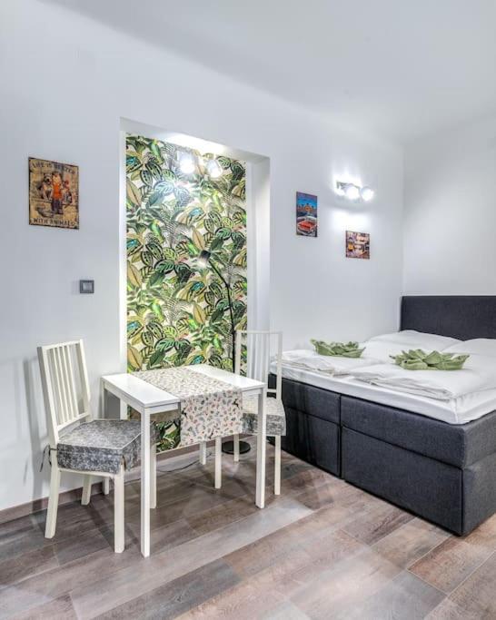 Danube Bank Hideaway Apartment *